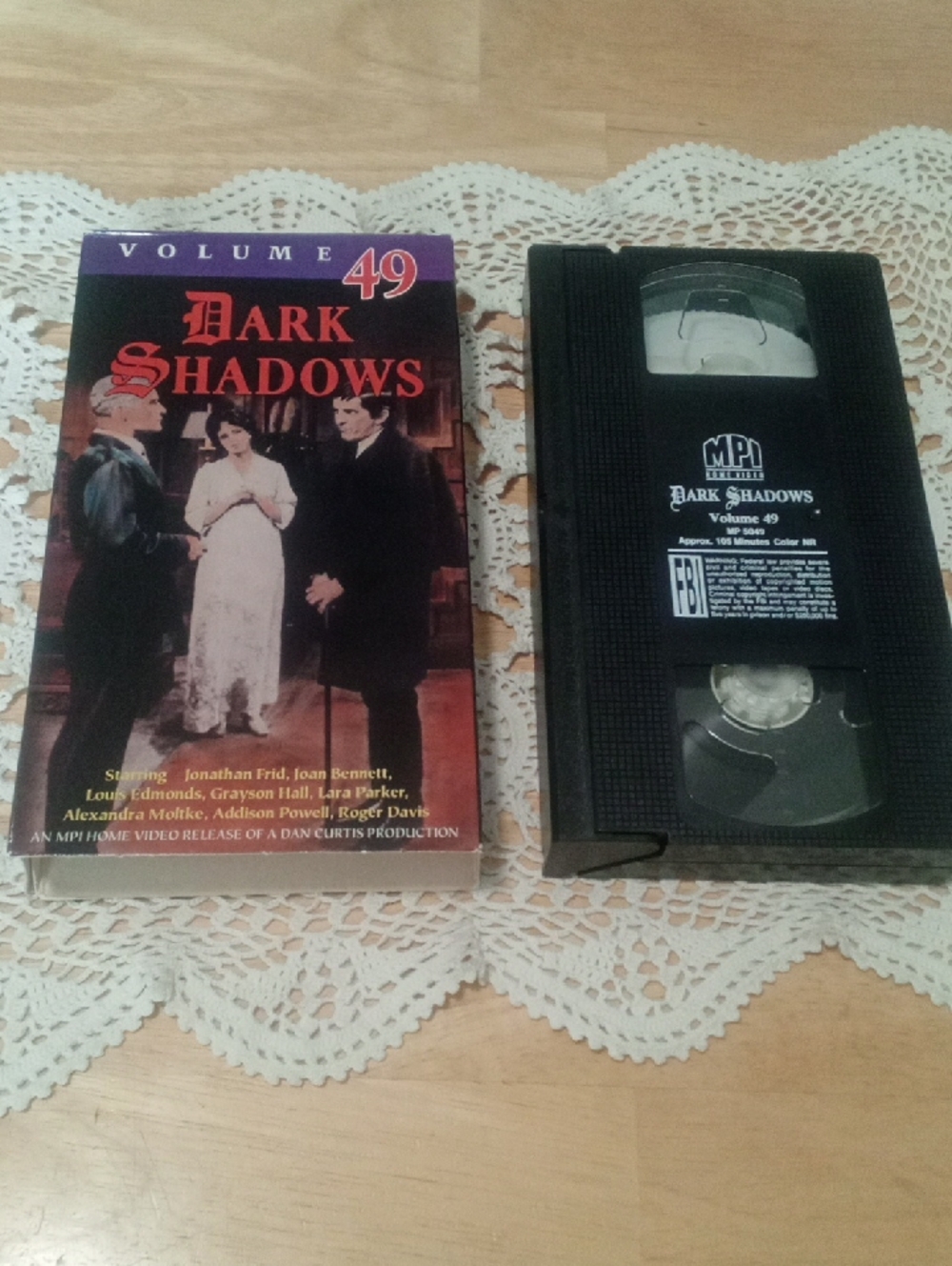 Vintage Dark Shadows Volume 49 VHS - Vampires, werewolves, horror, suspense